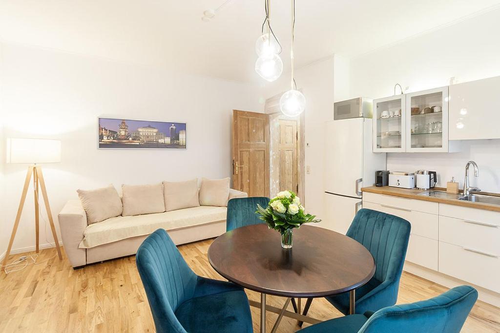 Stilvoll & Ruhig - Zentrale Top-lage - King Bett Apartment *